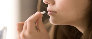 Manfaat Cetrizine, Dosis, Efek Samping dan Interaksi Obat